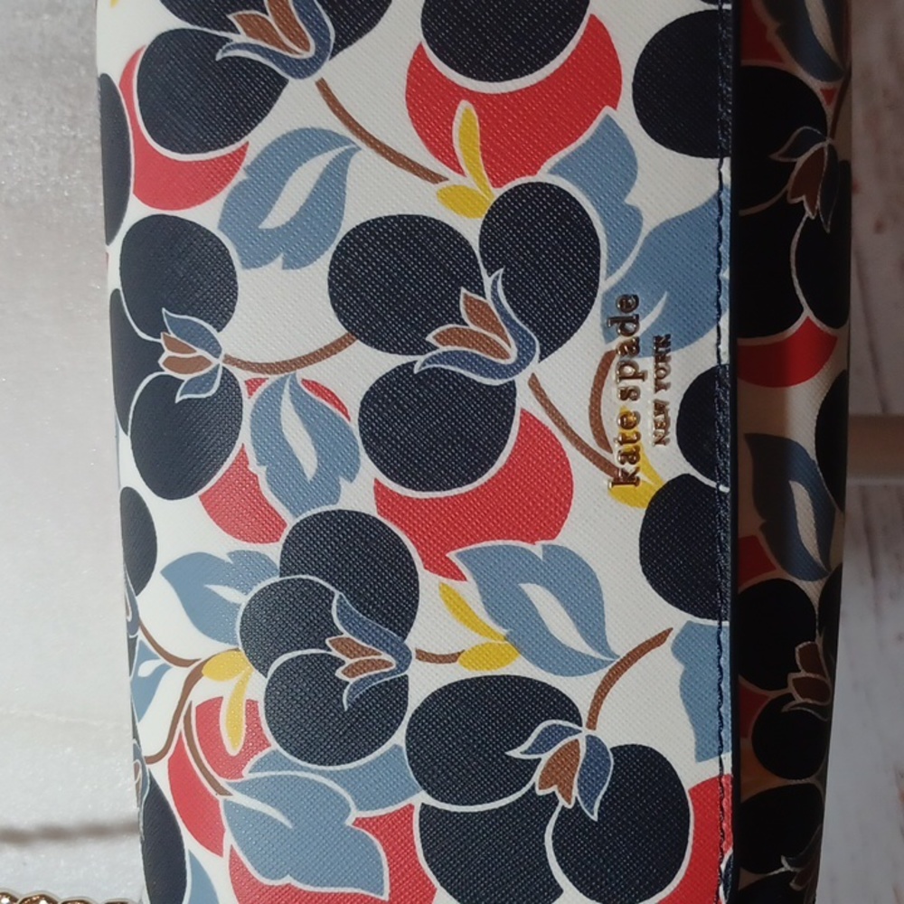 NWT Kate Spade Cameron Breezy Floral Small Flat Crossbody - Picture 2 of 9
